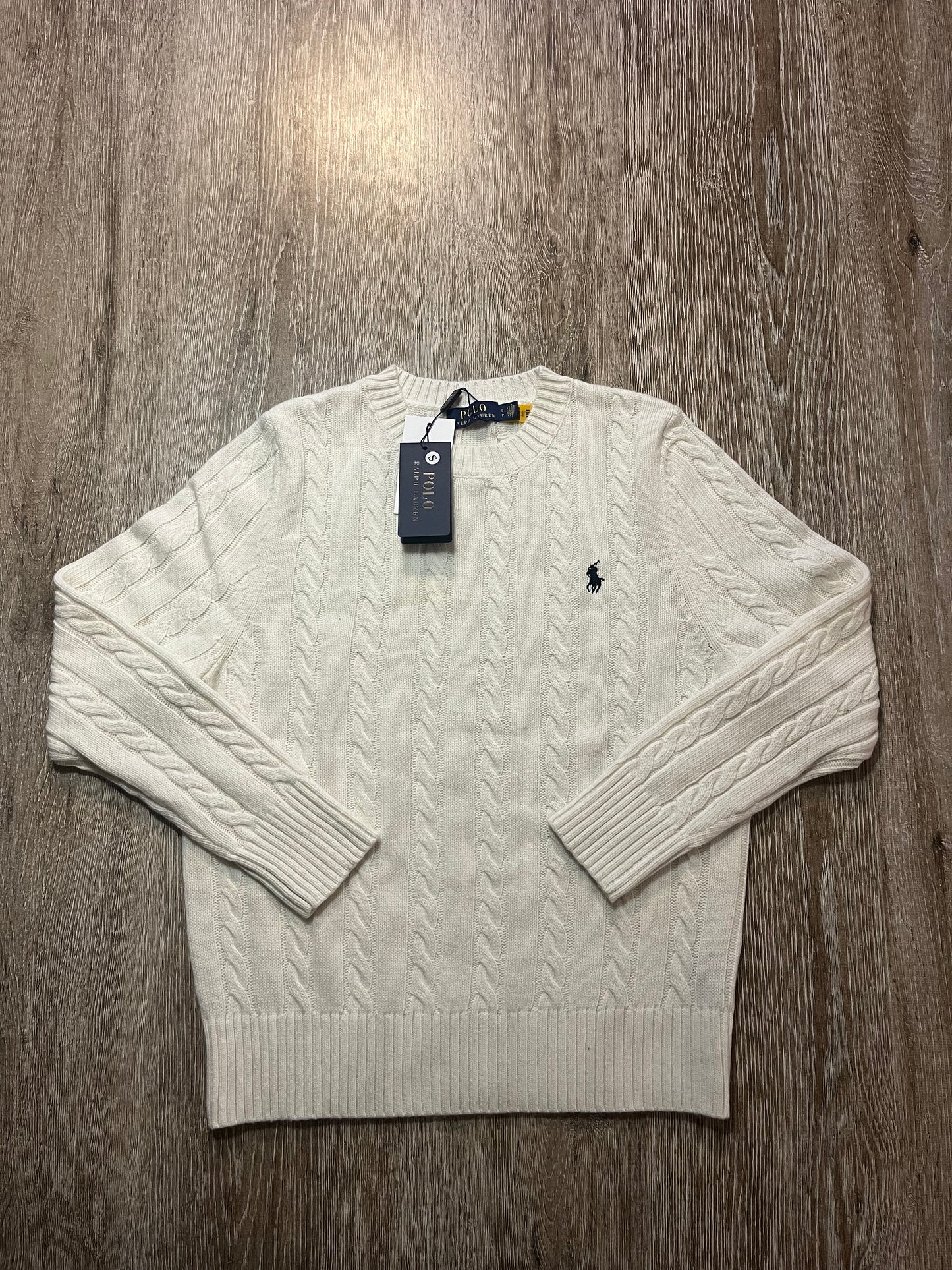 Sweater in stock✅