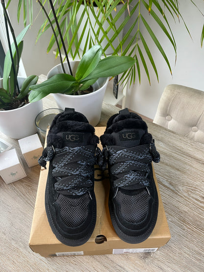 Shoes in stock✅