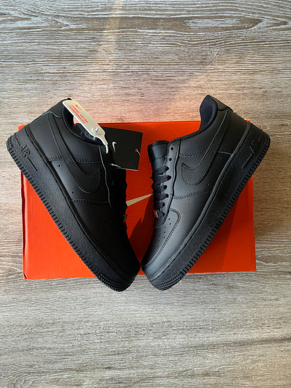 Shoes in stock✅